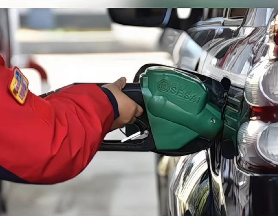 俄罗斯做梦都不会想到，中东乱局，最先获益的是自己，霍尔木兹海峡关闭，油价大涨，为