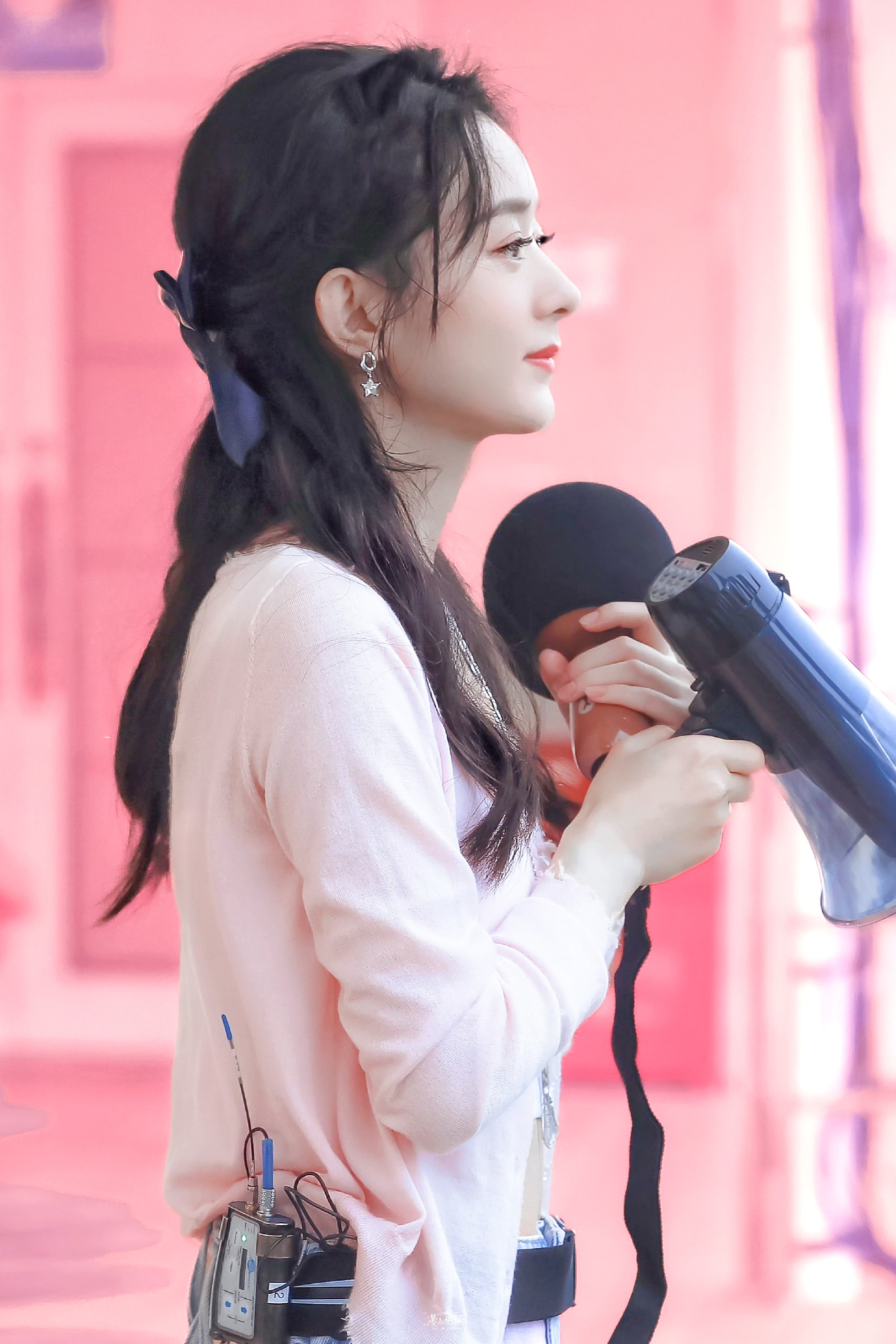 赵丽颖电影澎湖海战 zly赵丽颖黄和娘“如果见面太复杂那我会拼命让它变得简单”