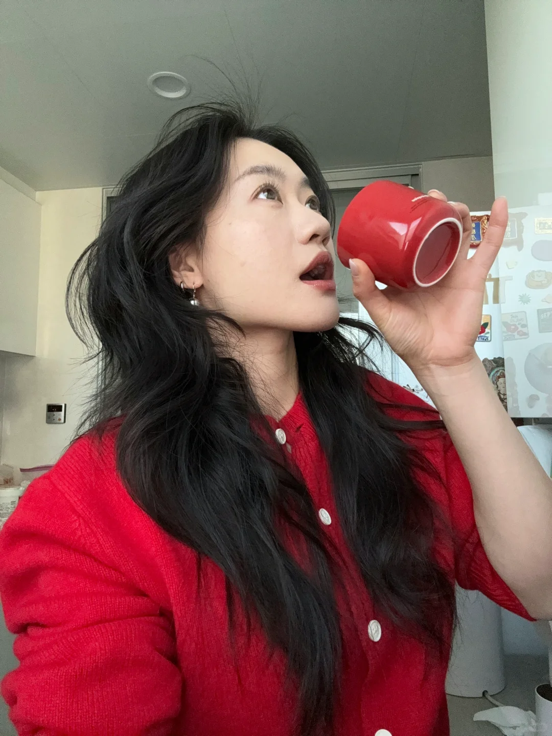 整一口红色，美美开工
