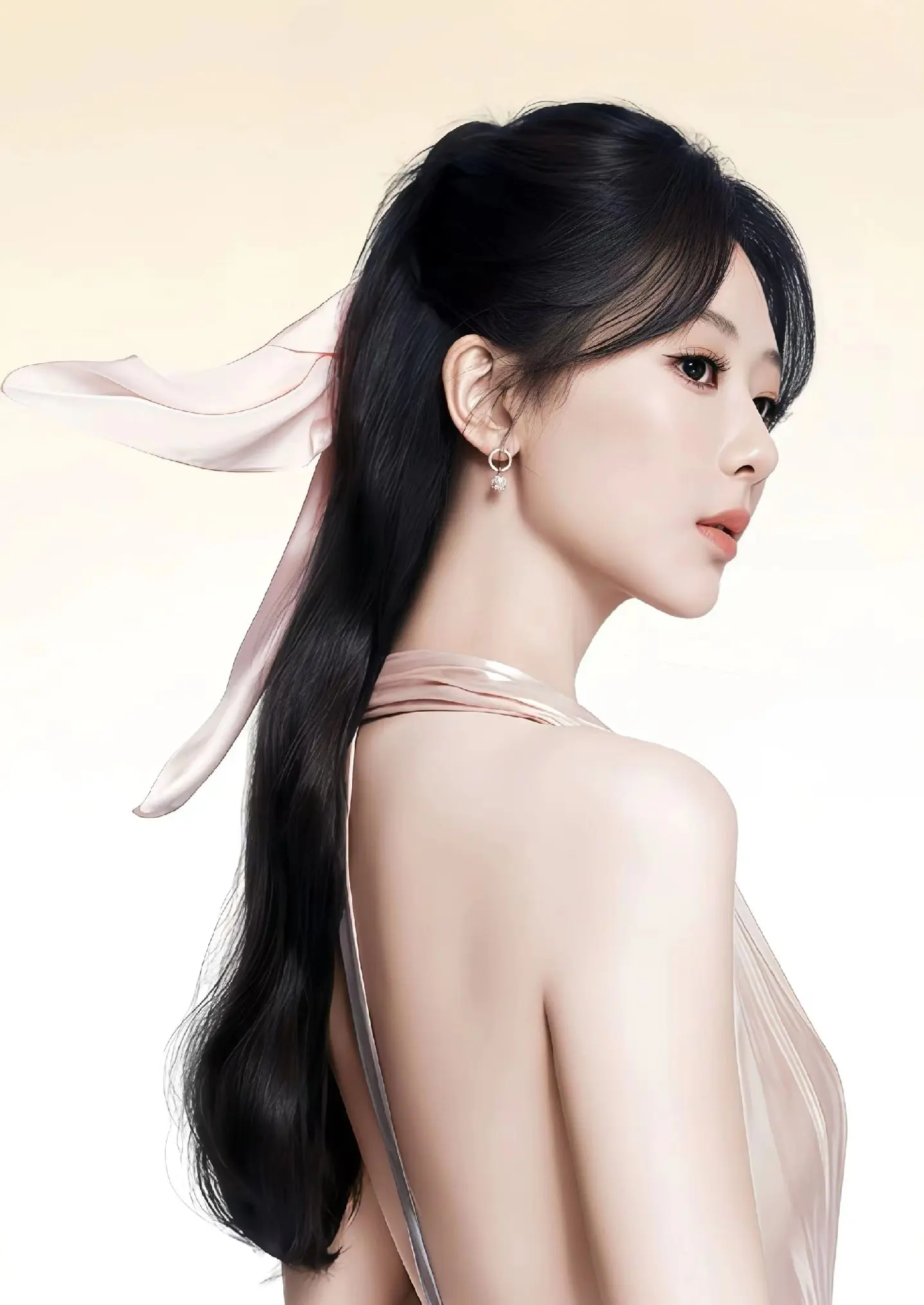杨紫 杨紫粉色挂脖流光裙 小性感 漂亮姐姐完美身材 上热门