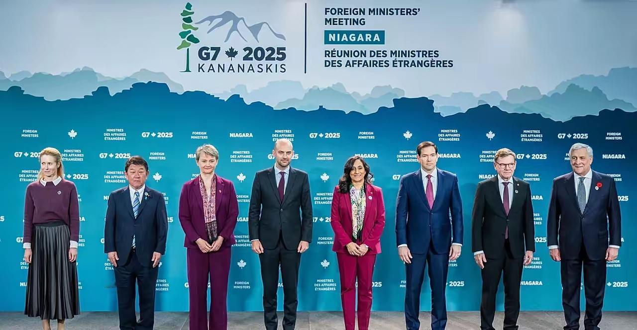 这些人背后嘘嘘人，怀疑说说中国的坏话——最近国际上那些对中国丧心病狂的可笑话语