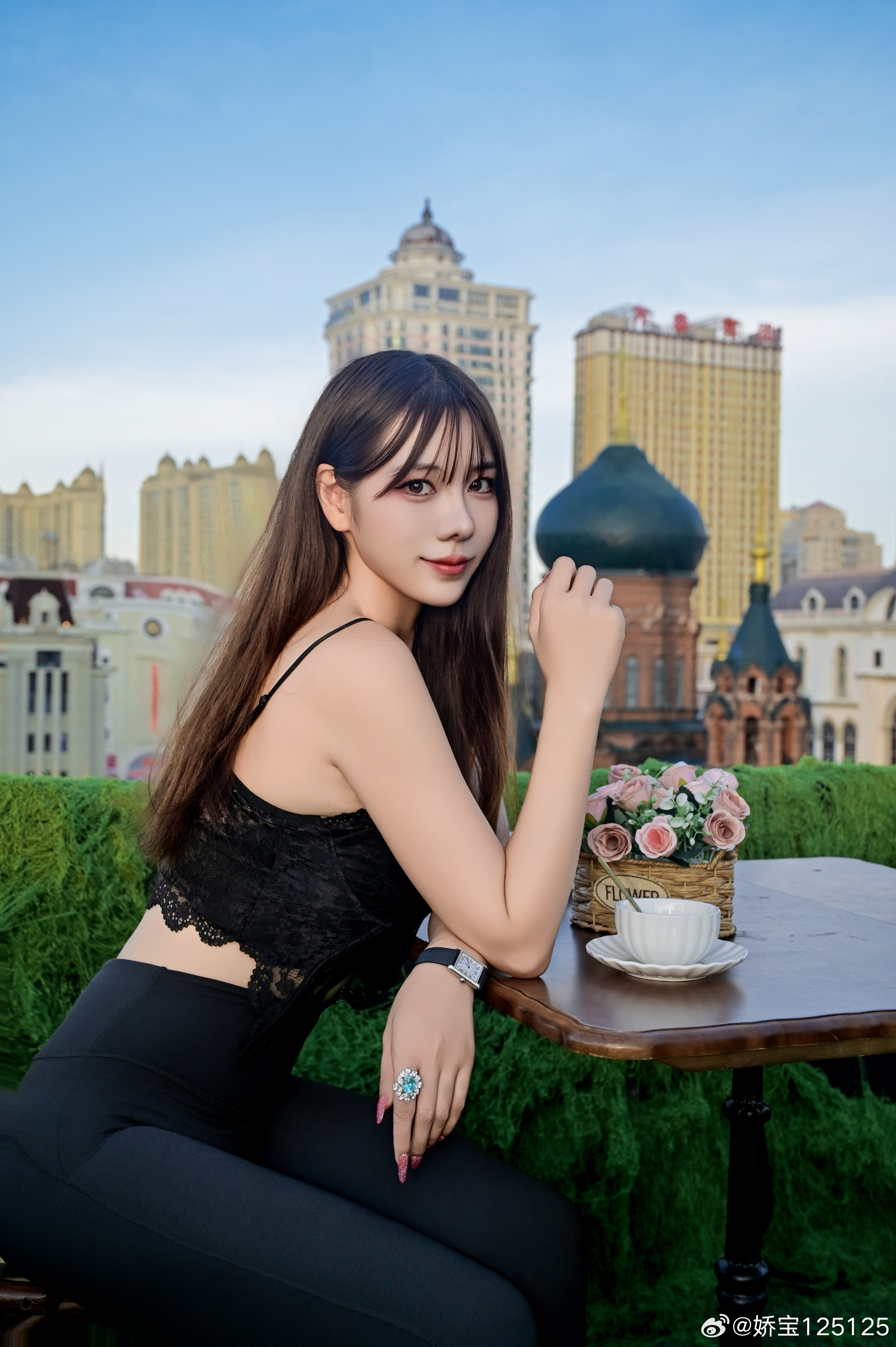 不是很熟 叫我美女就可以了～ 