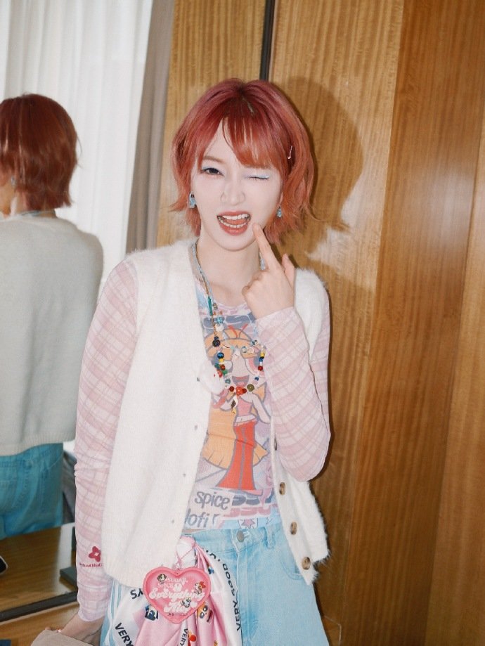 黄灿灿浪姐显化运黄灿灿浪姐拿预言家牌 想和淡淡组队？成！想和曾沛慈搭档？成！想全