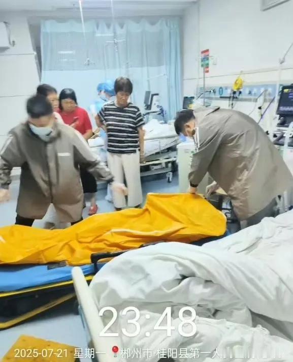 天呐！医院还可以相信吗？前有广东3岁男孩做扁桃体手术脑死亡，现有湖南4岁小孩拔牙