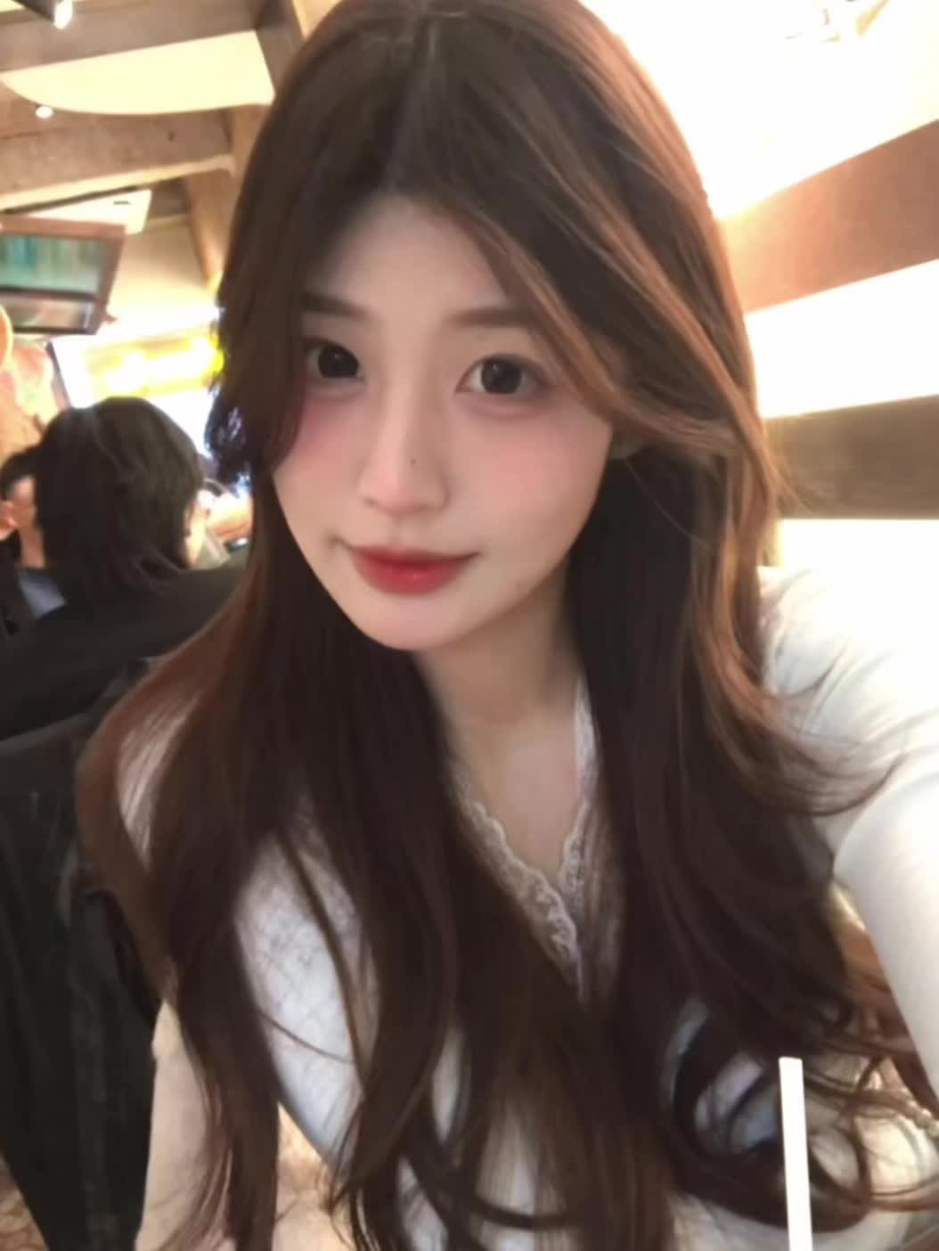 其实那天的故事我没听清 我心疼的是你这个人