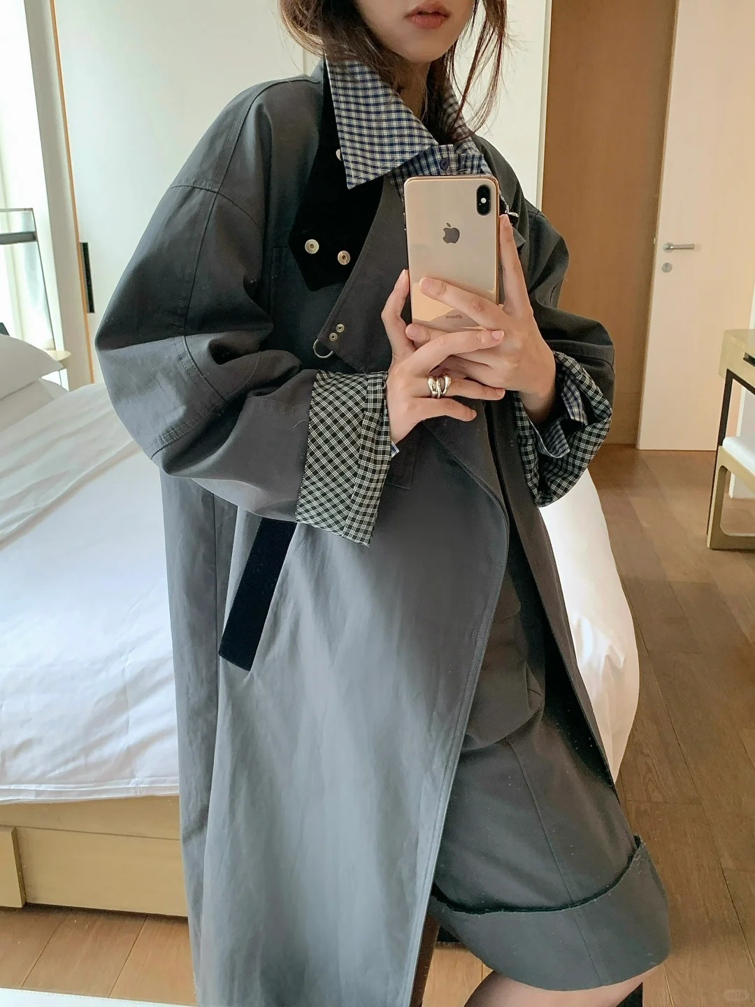 灰风衣和雨中香港太配了🇭🇰