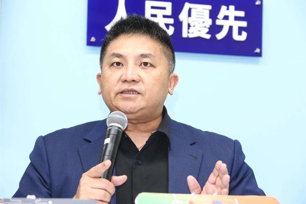 吴宗宪19日大型恳托会首登场 蒋万安“宜兰女婿”身份站台
国民党宜兰县长参选人吴