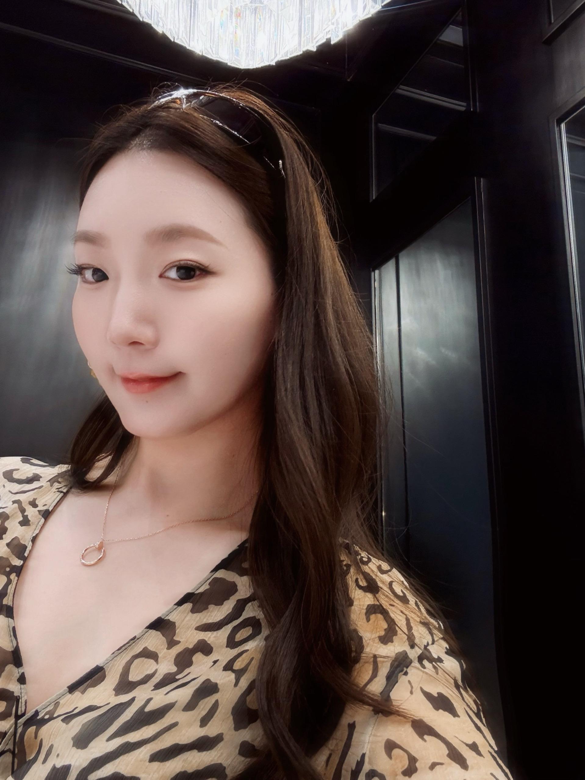 豹意思 今天继续当美女🐆