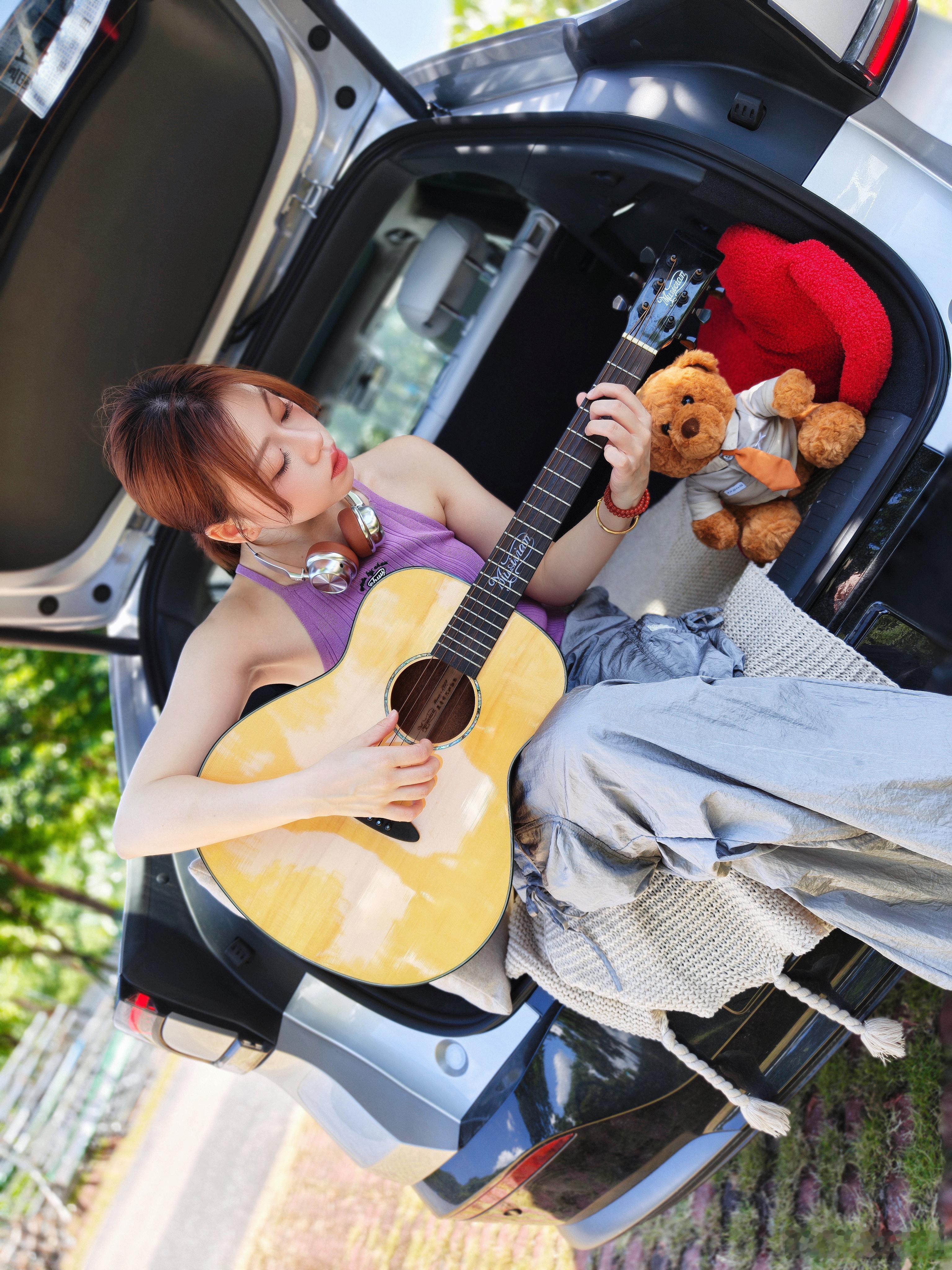 想听什么歌？我来弹给你们听[笑而不语] 翻出来一张旧皂片再不发估计就要跟天气一样