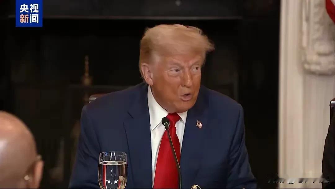 美国要攫取非洲的资源!当地时间9日，特朗普与加蓬、几内亚比绍、利比里亚、毛里塔尼
