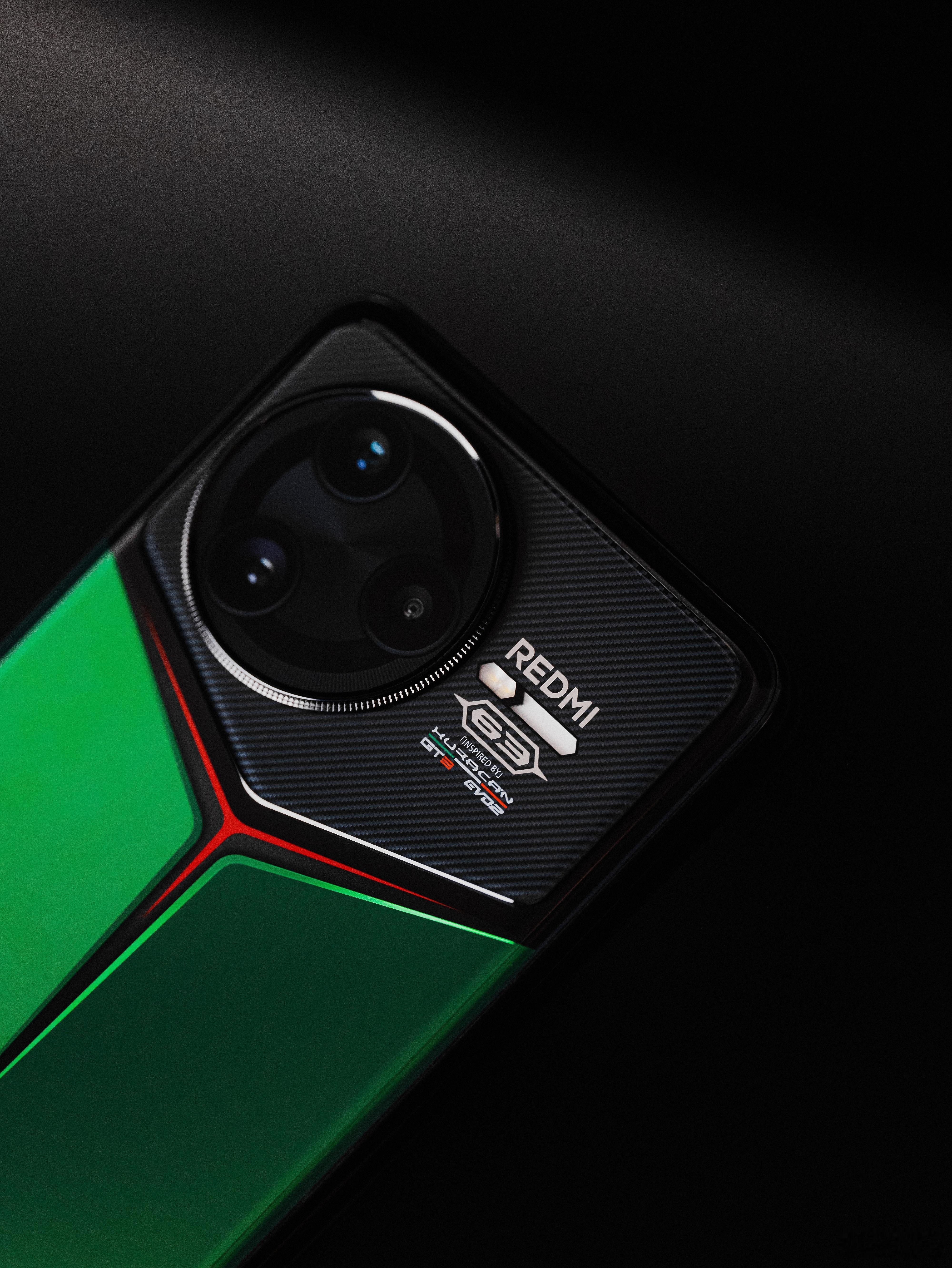 K80 Pro 冠军版绿色款，计灵感来源于 Huracán GT3 EVO2 赛