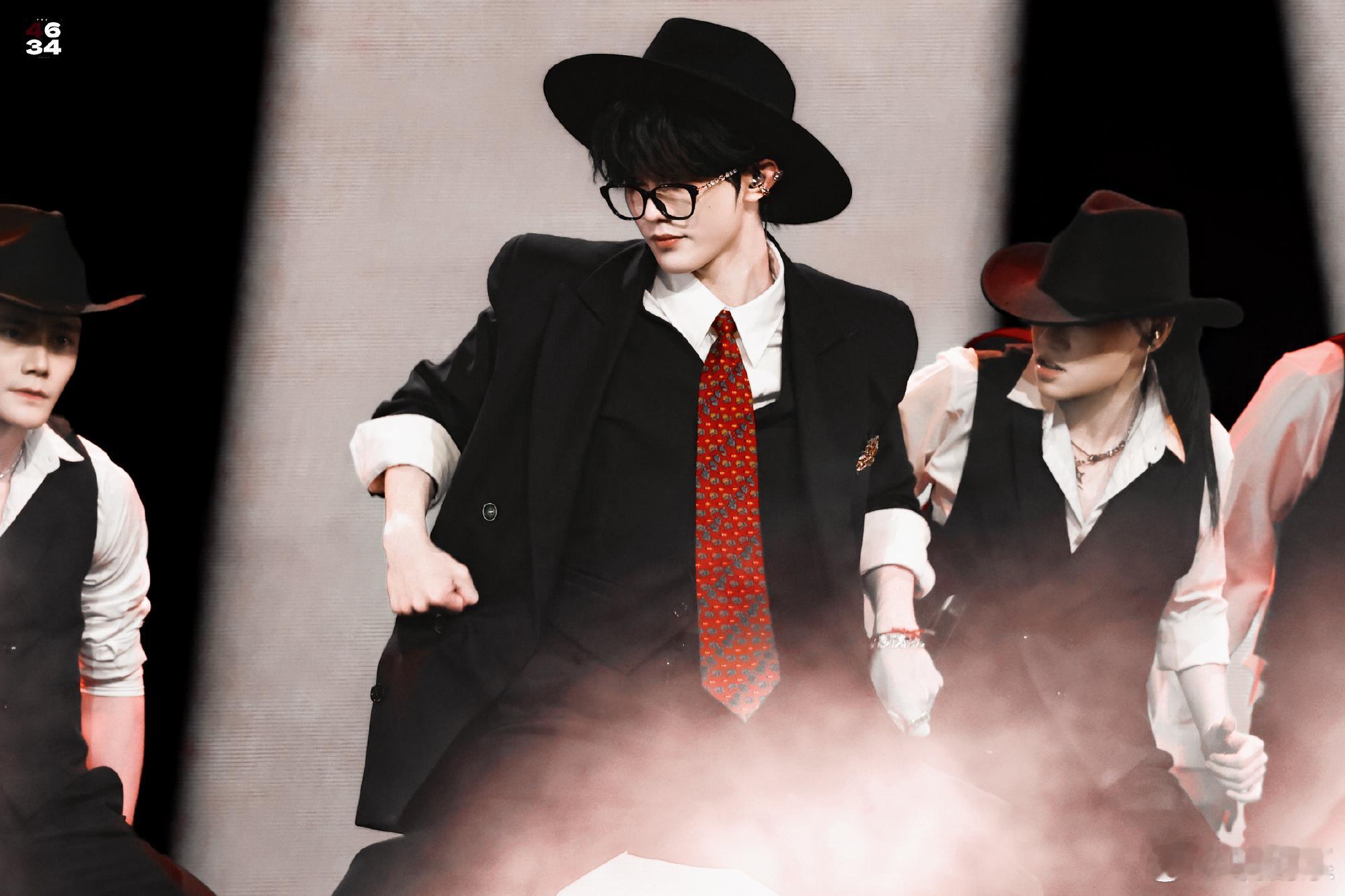 苏新皓solo英文旁白 舞台仪式感天花板🌟苏新皓英文独白沉稳有魅力，口语超棒，