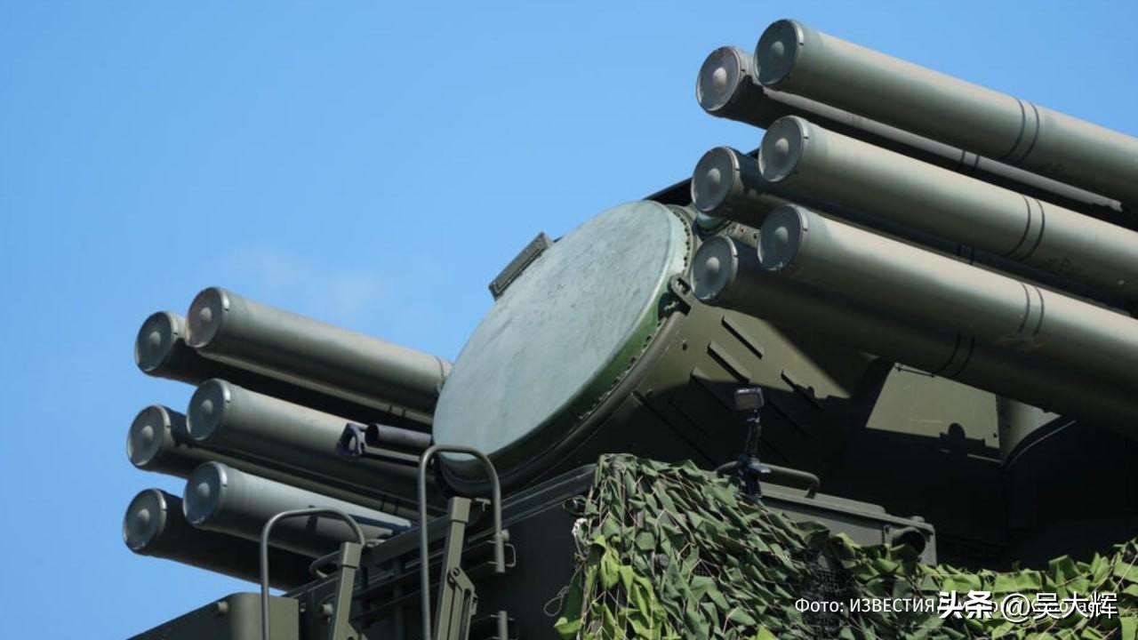 【605架固定翼无人机】

据俄罗斯国防部通报，俄军在一昼夜内击落了两枚乌克兰“