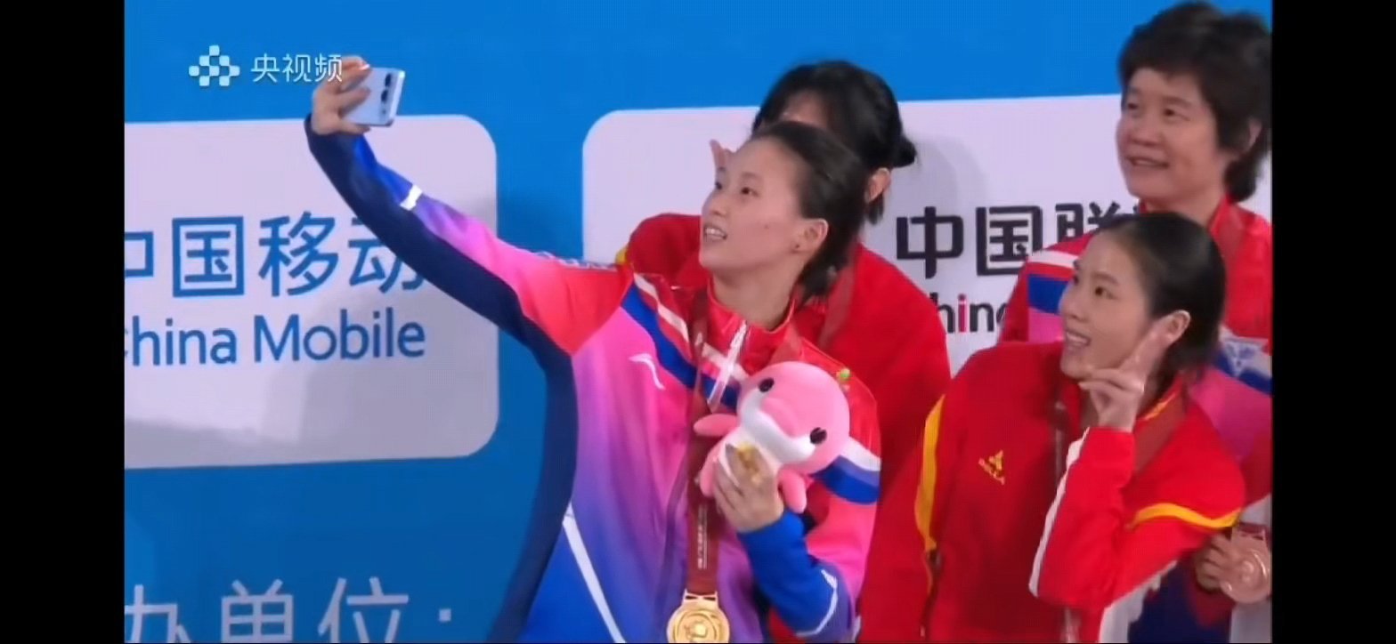 恭喜陈芋汐全运会10米台金牌[good]看陈芋汐用的是全新荣耀500记录夺冠的精