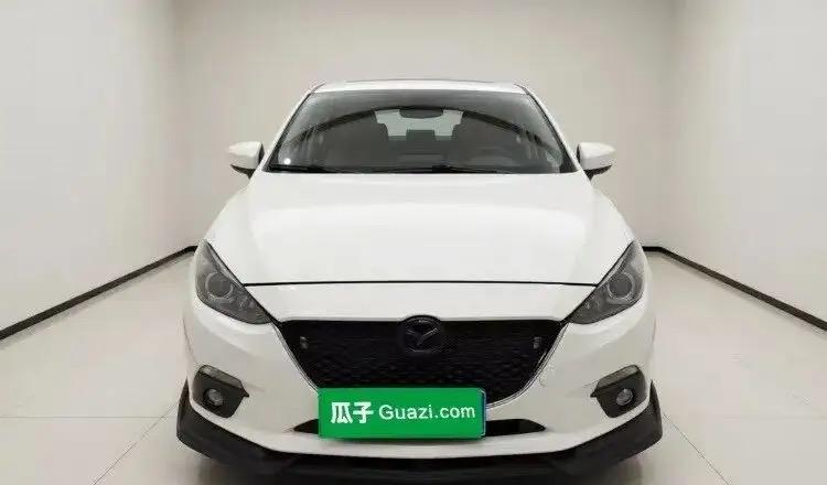 浙江杭州的崔先生在瓜子二手车平台花2.5万元买下一辆二手马自达昂克赛拉，平台出具