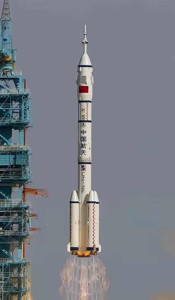 这次轮到中国立规矩了。
8月3日，中国卫星导航系统管理办公室放话：北斗已全面完成