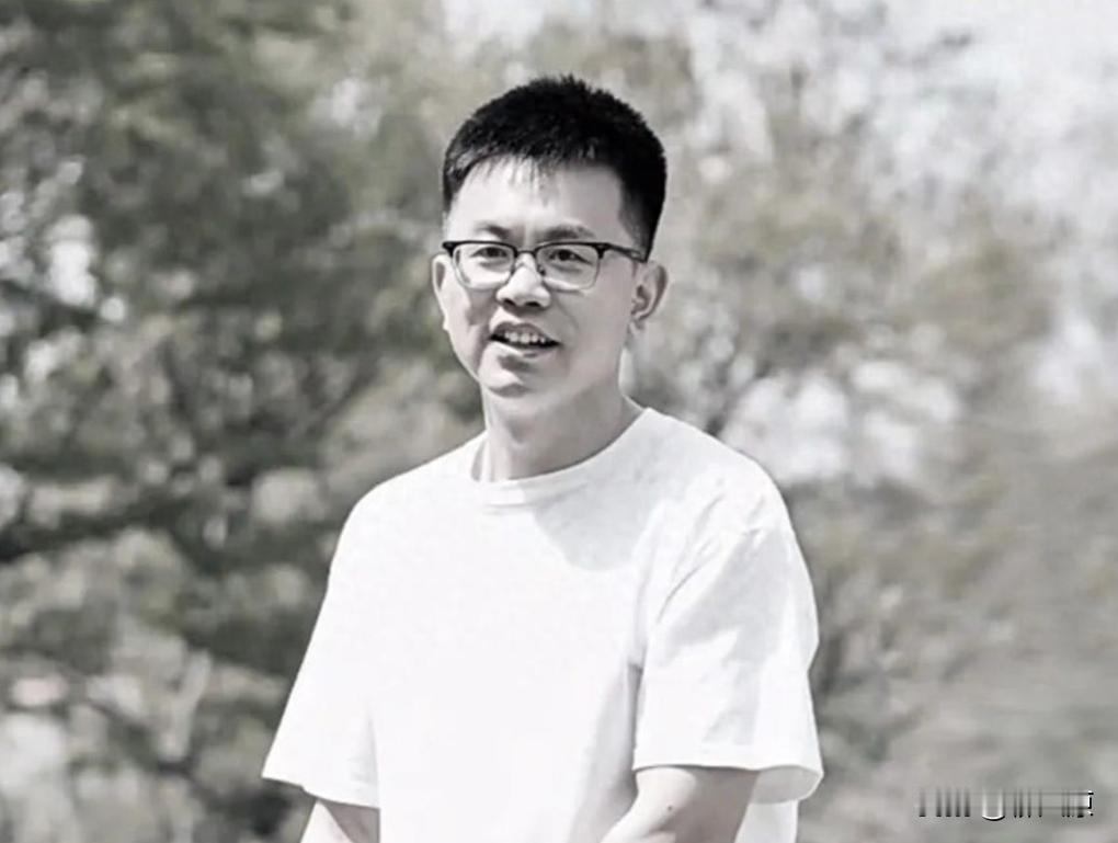 [微笑]2024年5月3号，山东一男子带着家人去旅游，随即发现一对母女掉进河里，