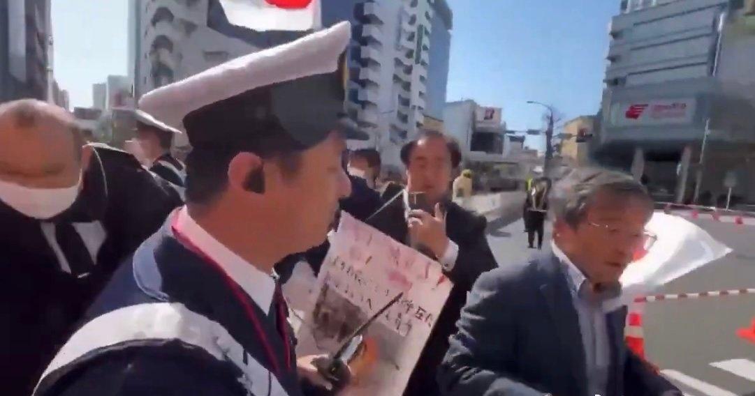 在东京马拉松攻击🇨🇳应援队的🇯🇵老登扒出来了

- 西村修平（76岁）