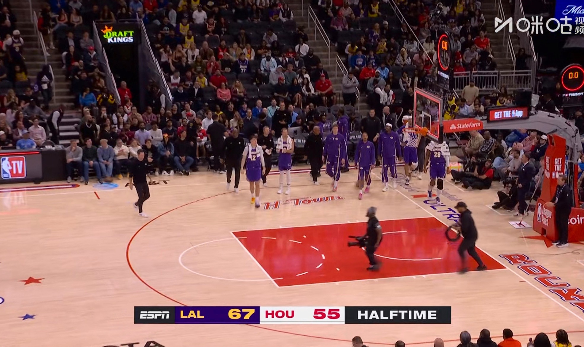 半场比赛湖人67-55压制火箭！打得不错！湖人vs火箭