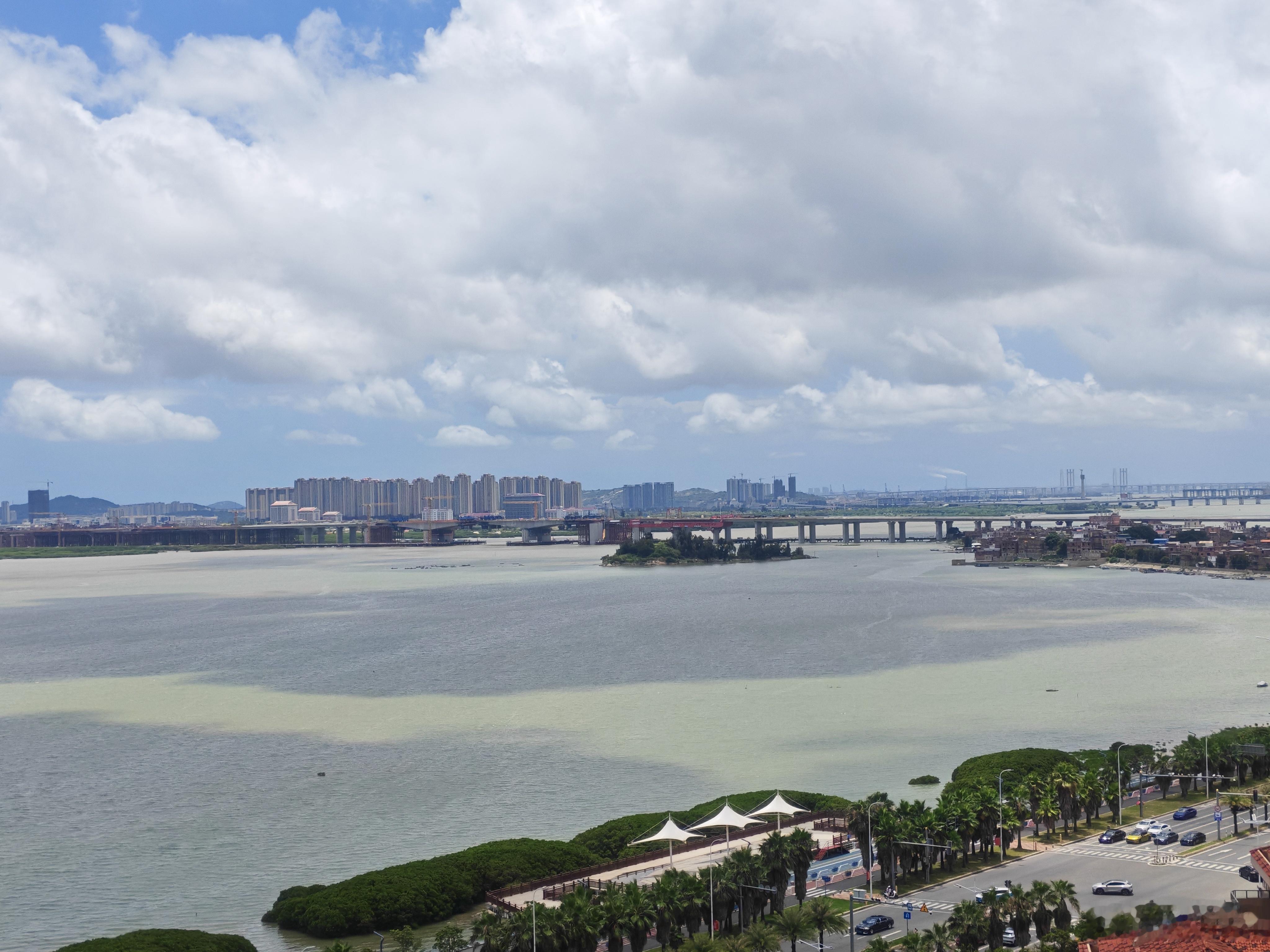 江海混流。 