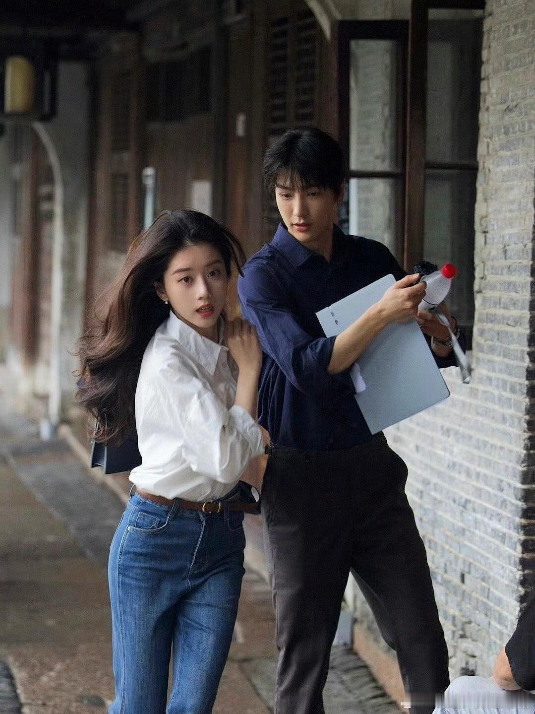 播了播了，这新剧磕疯了。📺: 《橘子汽水》 ​​​