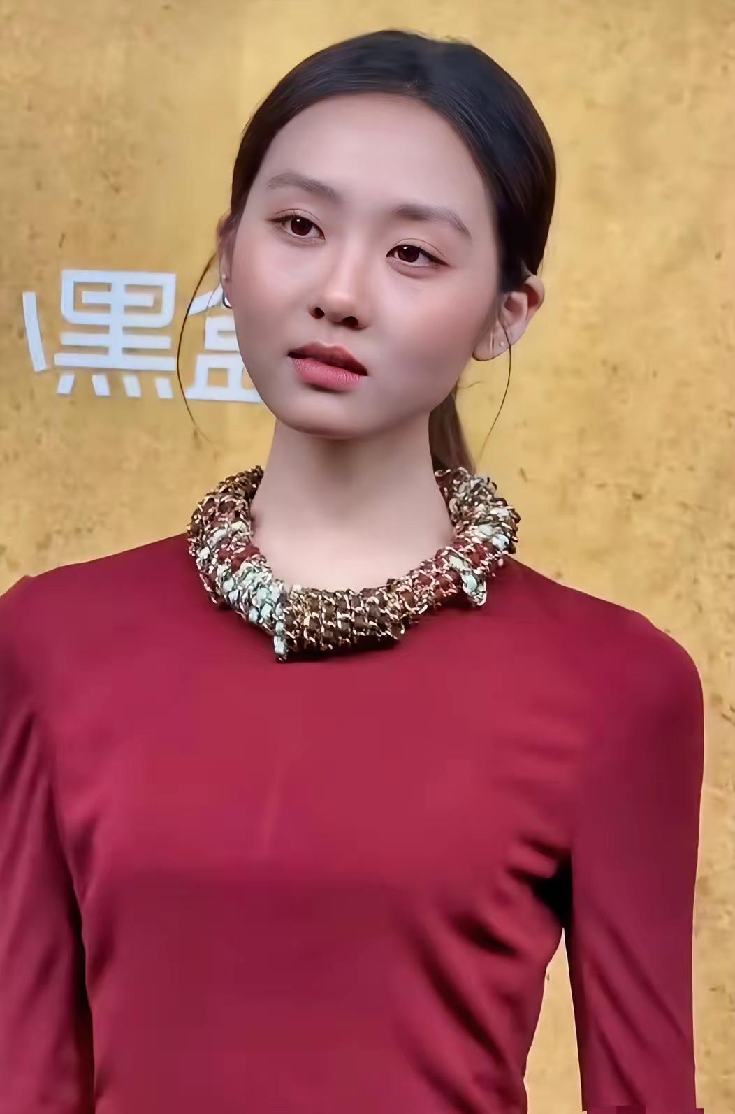 我敢说黄磊就算再投入五千万，黄多多都火不了，原因很简单，观众缘这种东西是买不来、