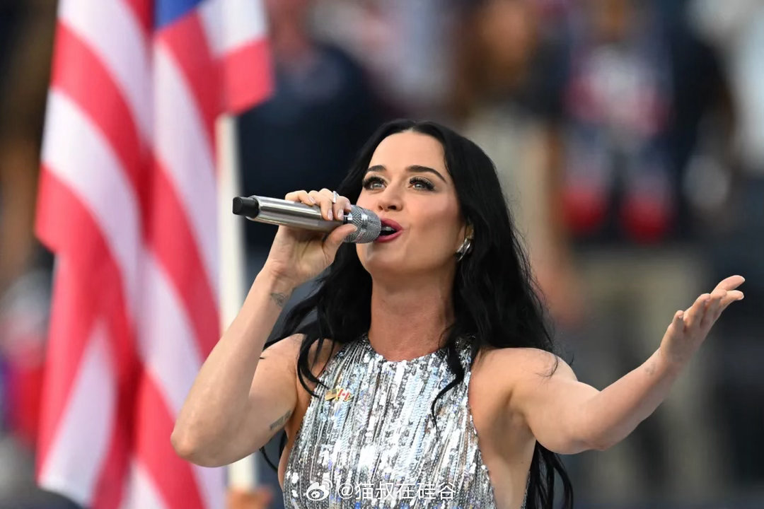 水果姐Katy Perry谴责白宫，因其在展示美国对伊朗军事打击的视频中使用了她