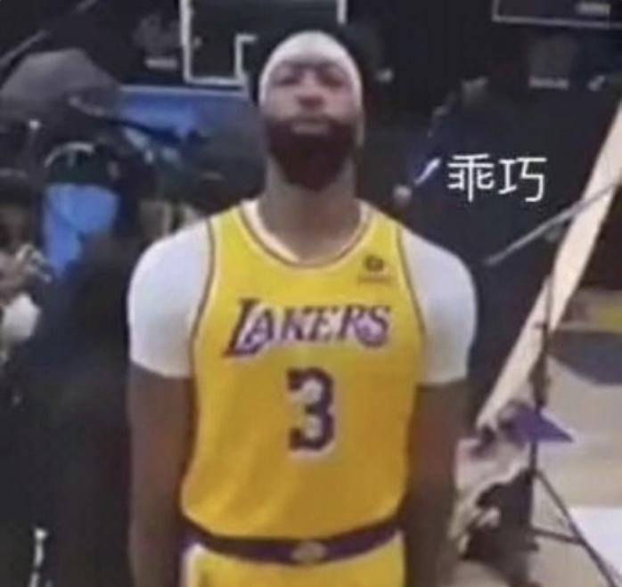 致敬传奇浓眉已经确定了
策划连续两期给了20夺冠湖人球员 所以安心等戴 眉🈶问