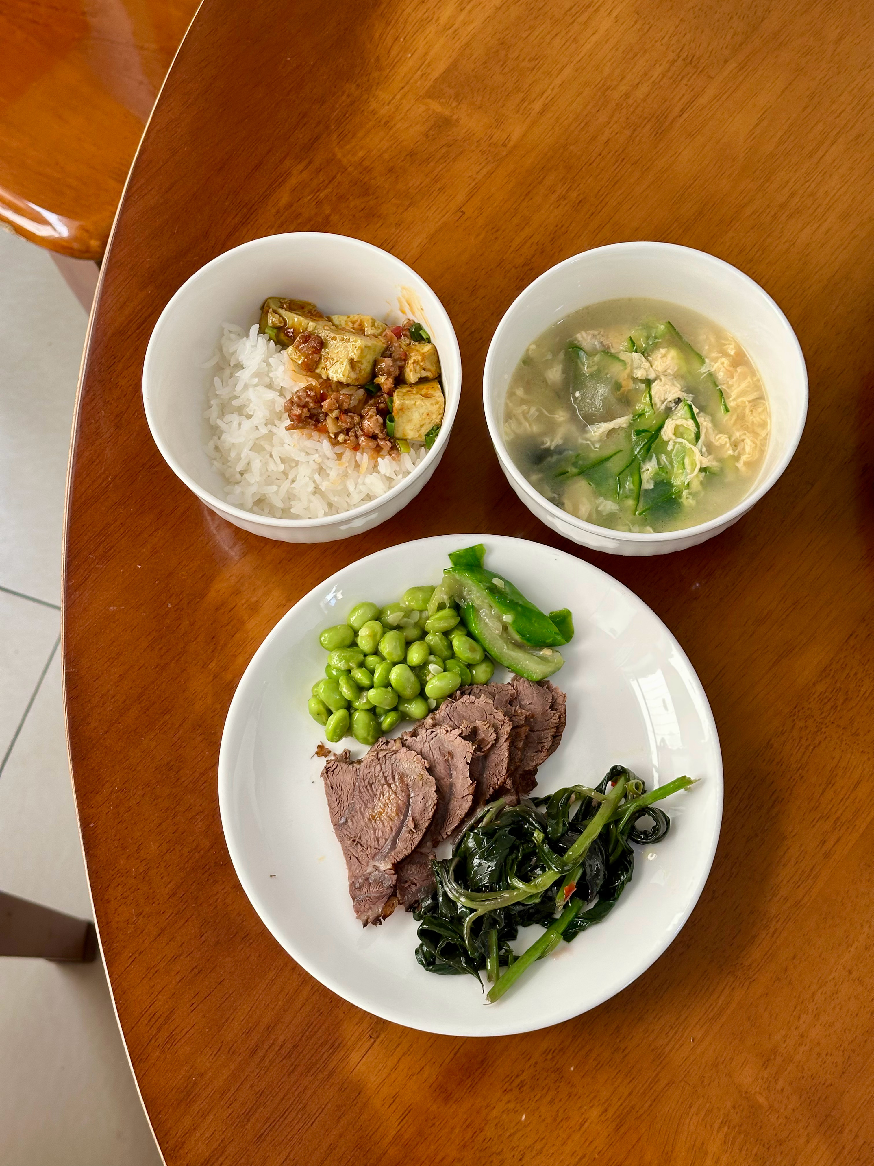 落班，食堂留有菜，麻婆豆腐怎能少了米饭  成都