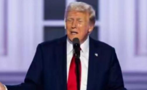 特朗普曾经在采访时表示：如果中国大陆武统台湾，那么美国将会毫不犹豫的对北京进行轰