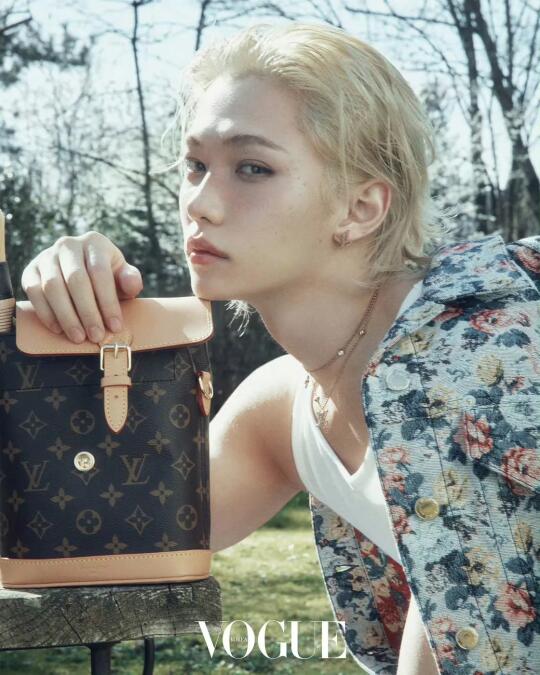 Felix李龙馥 X  Vogue Korea四月刊画报