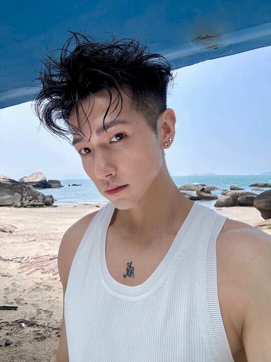 今 天 和 大 海 高 度 适 配 🌊🌊🌊