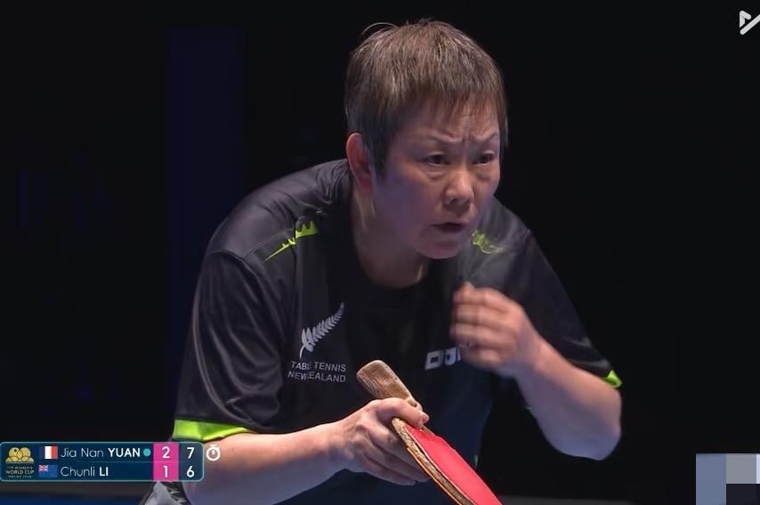 这样看看莎莎打到64岁也可以。
澳门世界杯来了一位64岁的女选手，李春丽。太不容