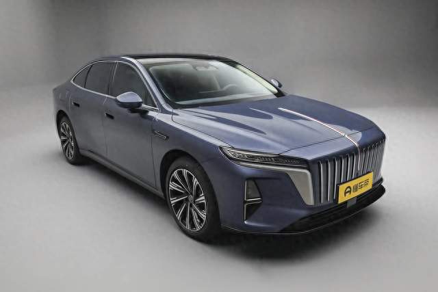 红旗H7 PHEV：全能型插混轿车，商务家用都靠谱
