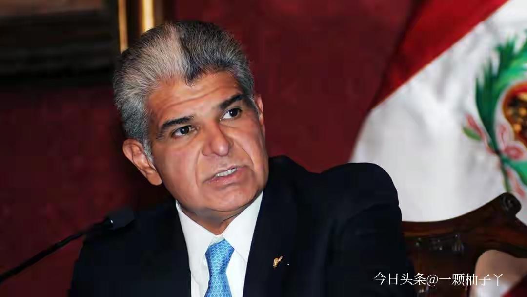 巴拿马单方面撕毁合约、强行接管长和运营的港口这事，全是真事，不夸张。
先是高院裁