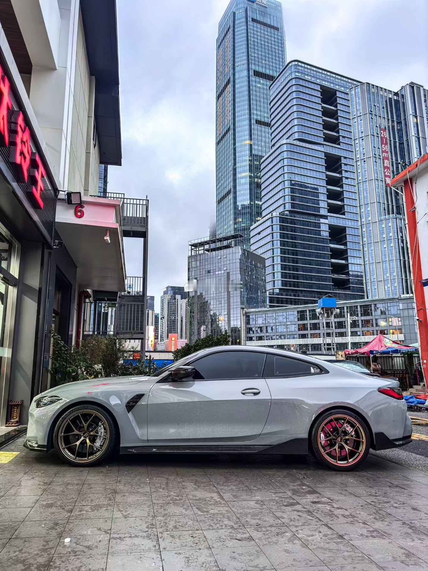 抓紧😫换新鞋了喂全新正品BBS RID DG金色20寸 9.5J 10.5J 