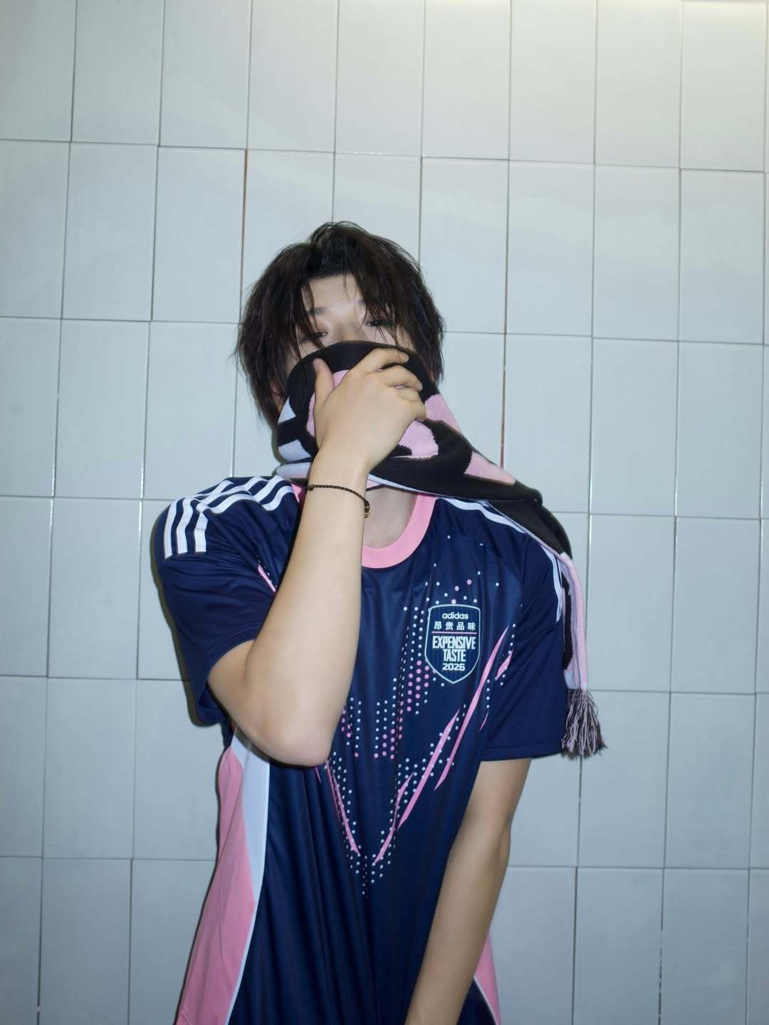 张峻豪📸潮 SHUN 日常🚄🚇in 𝗘𝘅𝗽𝗲𝗻𝘀𝗶𝘃𝗲 