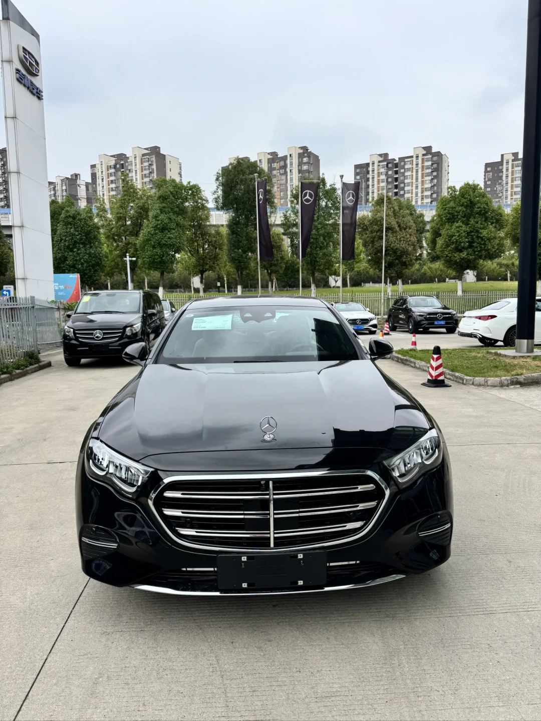 奔驰 E300L 豪华落地 50.28W