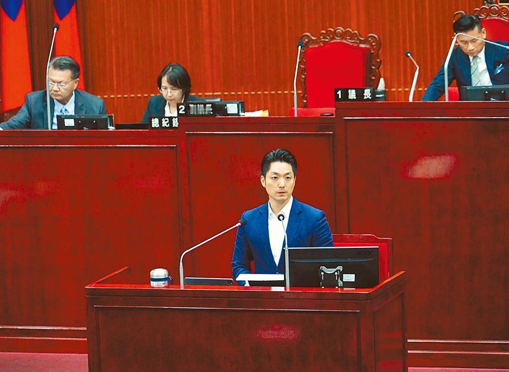 前台北市长柯文哲涉入京华城案，检方声请扣押京华城土地获准，京华城是否停工备受外界