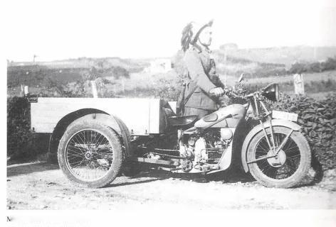 [呲牙] “三蹦子”在二战时期就已经出现了嘛——图1是意大利的摩托古兹 TriA