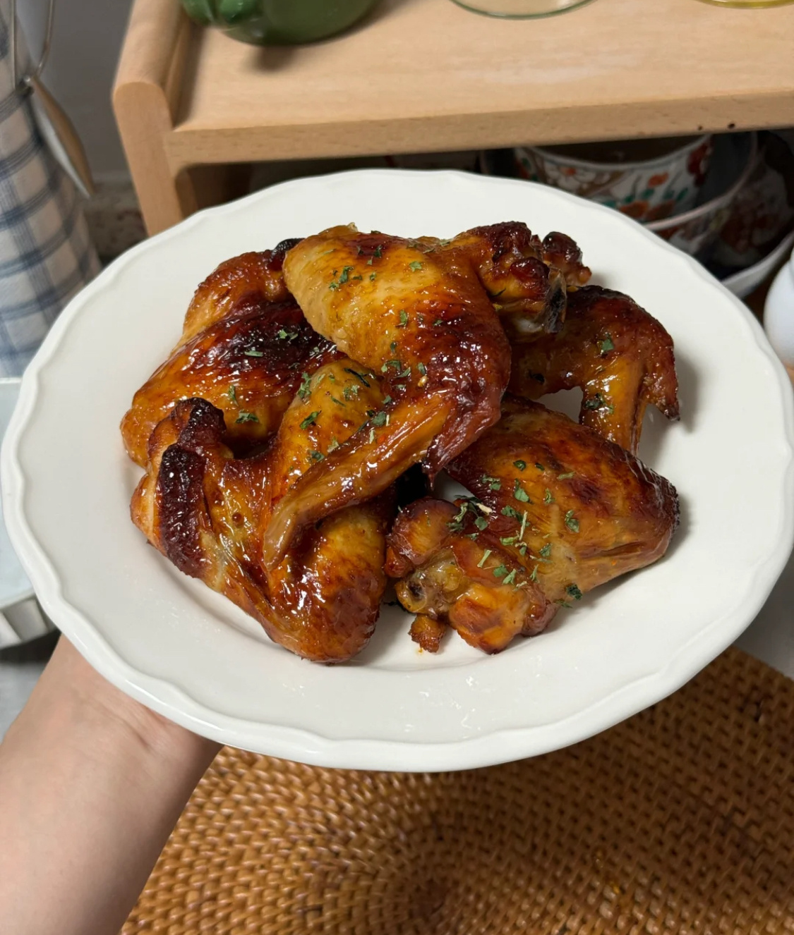 蜜汁叉烧鸡翅🍗  生活与厨艺 外皮焦香酥脆带些甜味[哇]鸡肉香嫩可口超级入味[