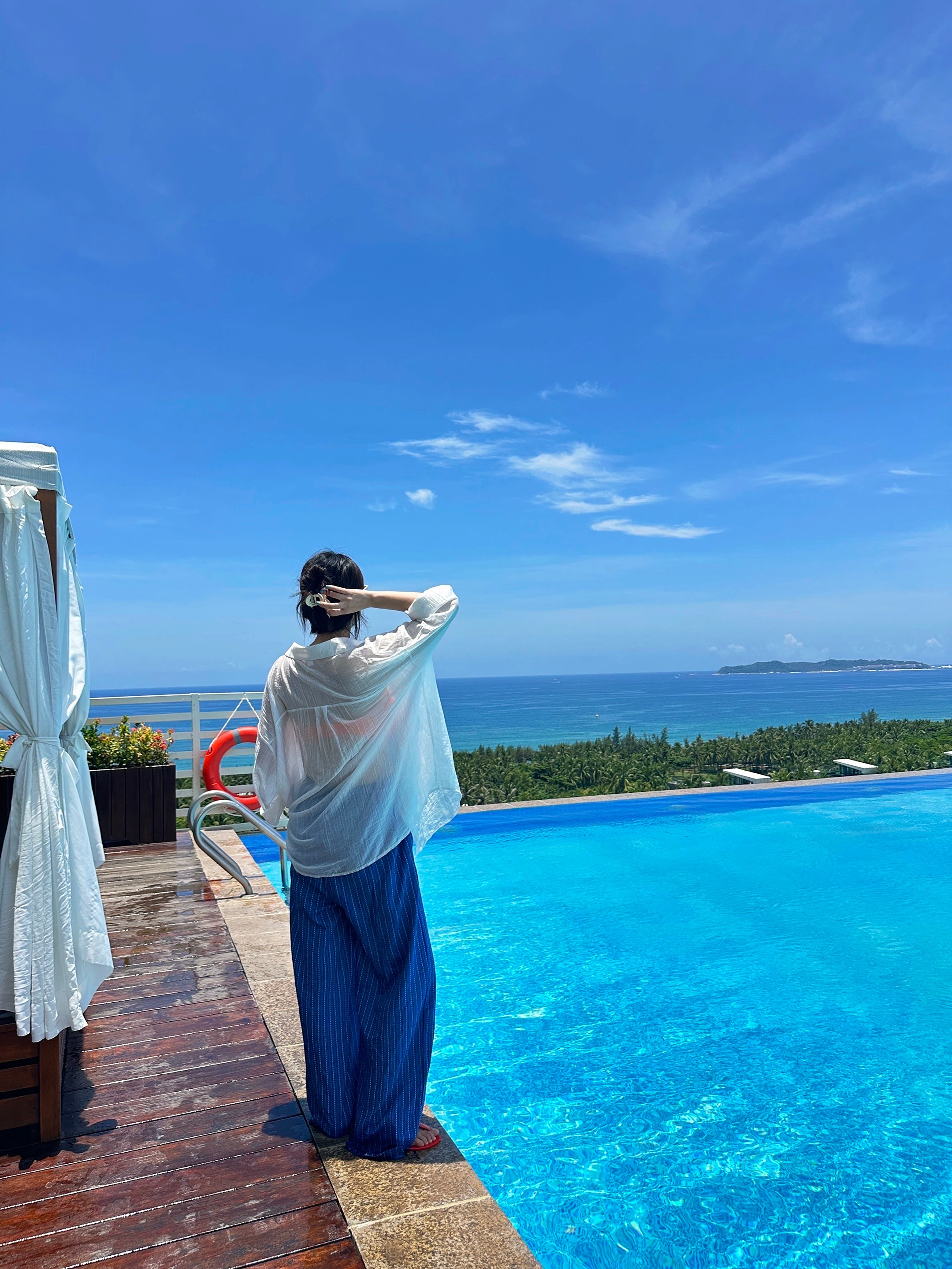 海边该有的松弛感OOTD🌴🏖️🥥🍸OOTDootd穿搭 三亚·三亚海棠湾