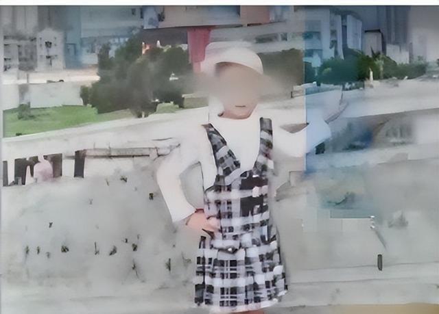 2014年9岁女孩考80分，遭亲妈绑床6天活活饿死，亲妈：我是为她好
先说说这个