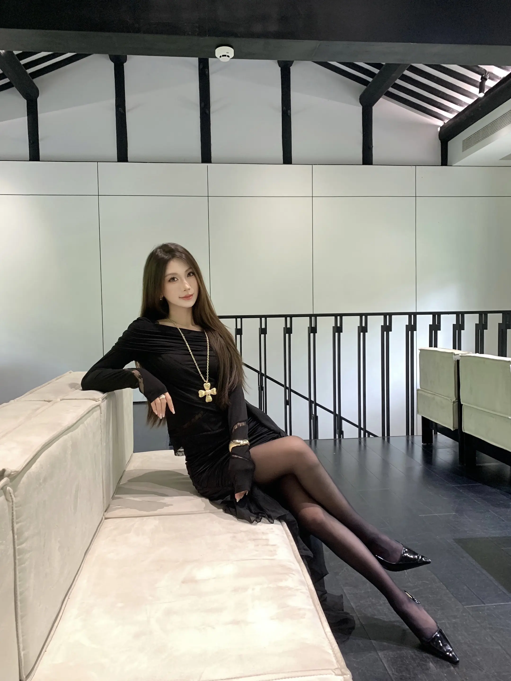 真心爱过的人还会再爱一百遍，年少时吸引你的东西会一遍遍来敲你的门。