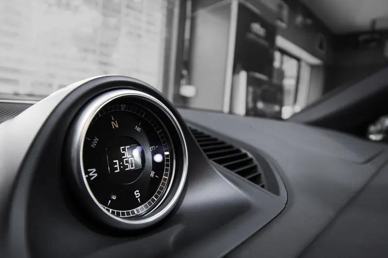 花了70多万买的保时捷新车，车到店了却突然提不了，车主：去年11月16日定购了一