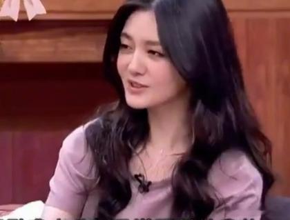 愿得一人心，白首不相离。大S在婚姻里的妥协，有多少无奈与心酸。 大S和汪小菲结完