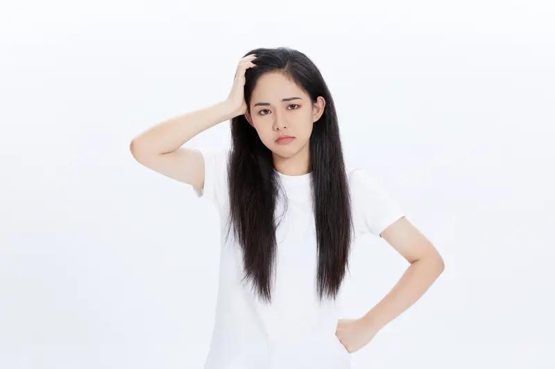 幸福，不是没有烦恼，是深知烦恼如云，来过，也会飘走。它是觉察的智慧，让自己与烦恼