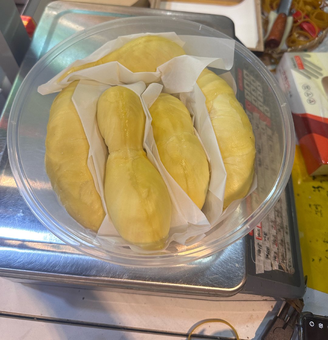 这次的出肉率也不错 看着好像稍微熟了点 等会尝下试试（这次没那么多果挑选了）