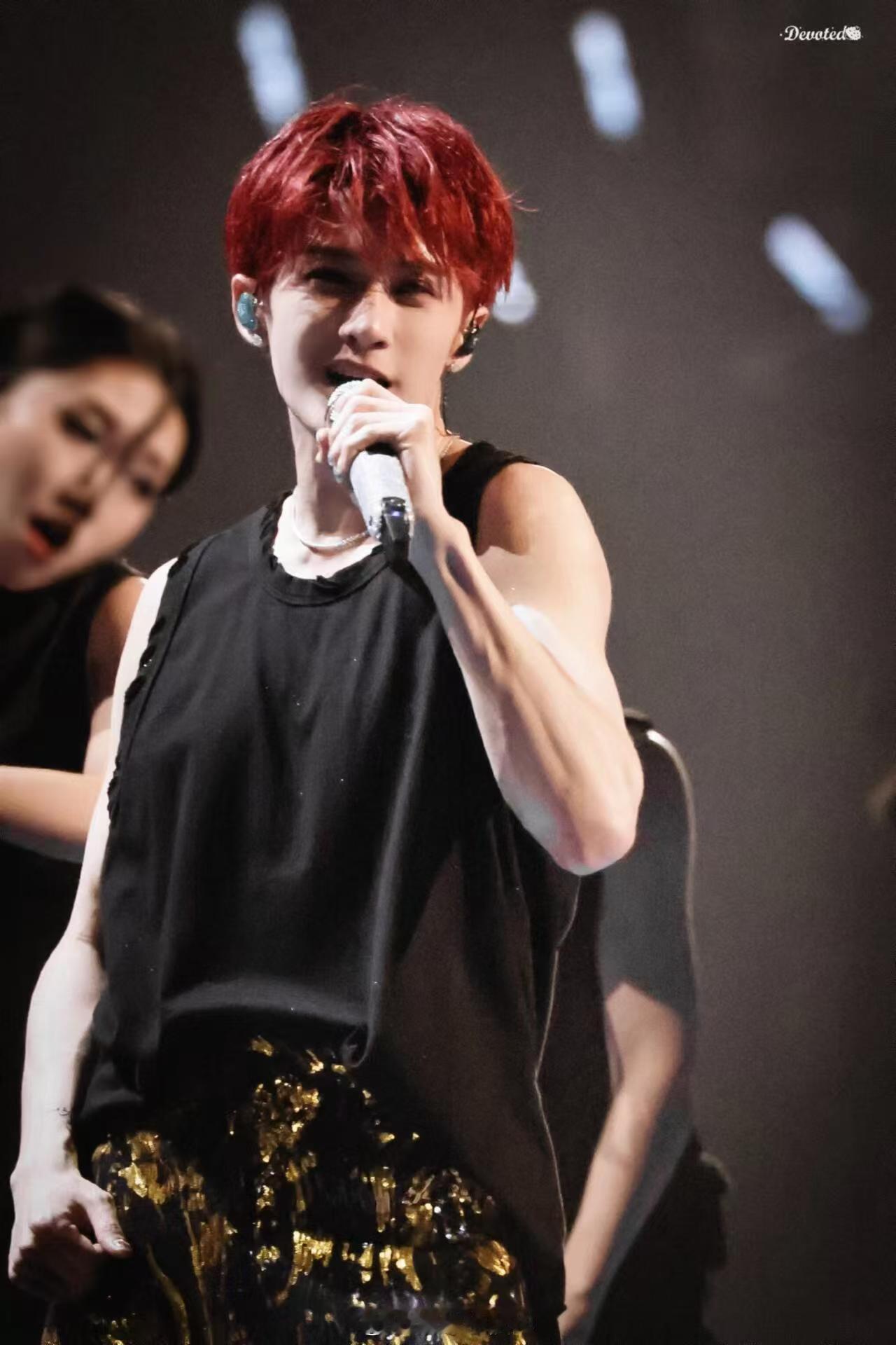 QQ音乐年度听歌报告 年度关键词：檀健次！播放量top10被他包揽，谁懂啊，他的