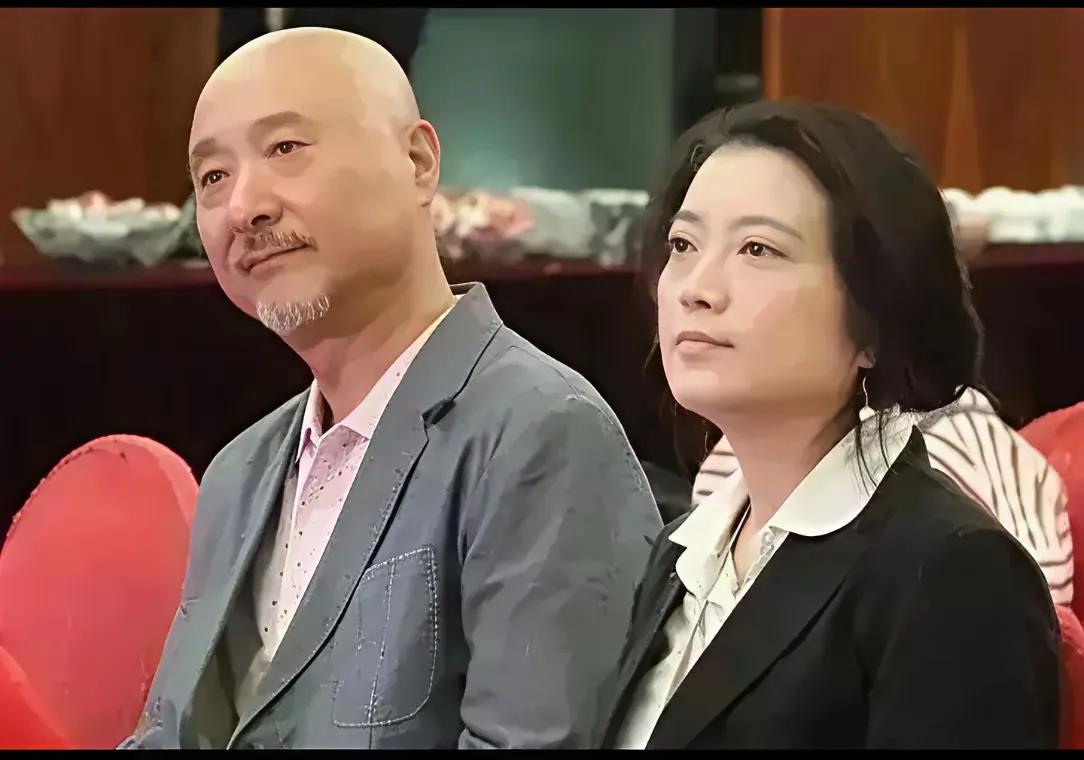 昨天晚上我去看了陈佩斯的电影《戏台》。
给还没看的朋友一点建议。
  如果你没看